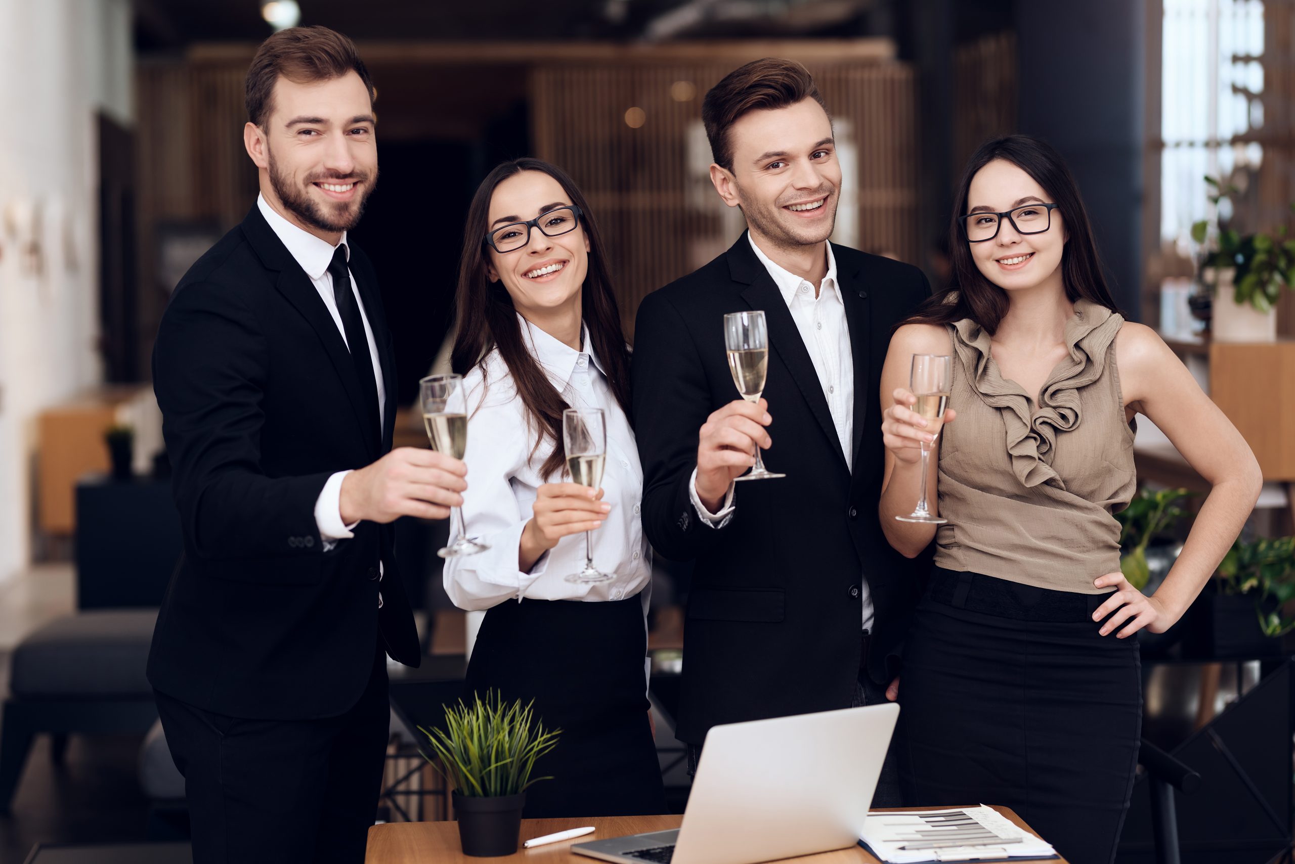 Organized Your Corporate Party in Playa del Carmen Yacht Rentals